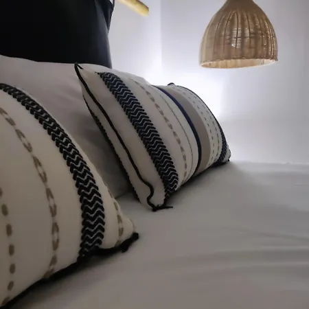 Villa Island Magic - Seaview With Jacuzzi Pool Ambelász