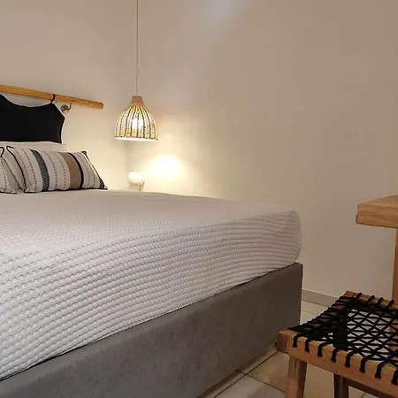 Island Magic - Seaview With Jacuzzi Pool Ambelas