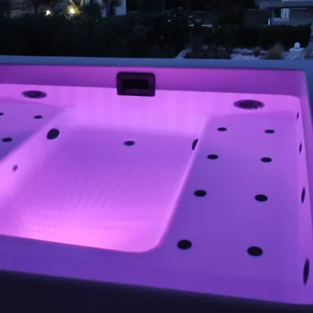 Island Magic - Seaview With Jacuzzi Pool Villa